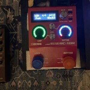 BOSS RC-10R Rhythm Loop Station Effects Pedal